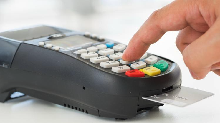 法国银行卡4位密码要退出历史舞台？其实没那么快，指纹银行卡正在法国悄悄推进