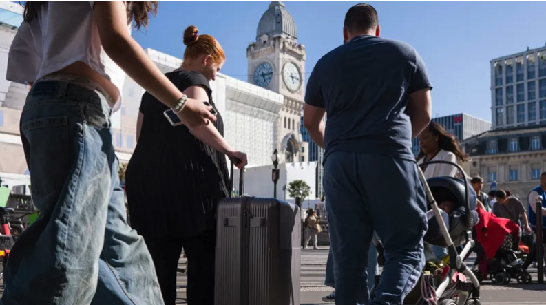 法国人暑假开始“精打细算”：能源涨价影响出行，71%选择留在法国度假 ...