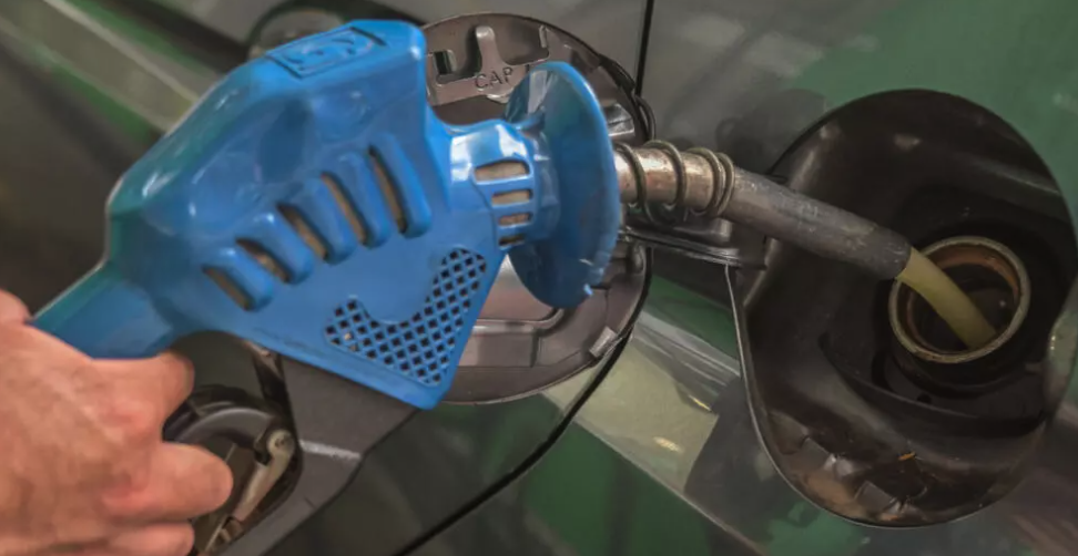 中东战火推高能源价格，欧洲通胀重新抬头：普通家庭开始为战争买单