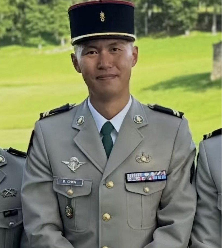外籍工兵团沉痛哀悼陈斌中士：首位在训练中牺牲的华人军团士兵