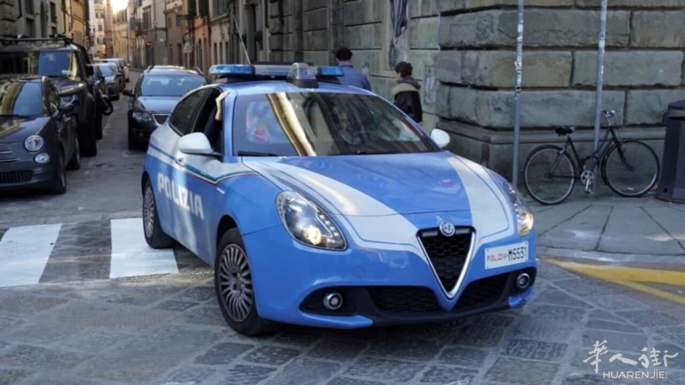 polizia-28.jpg