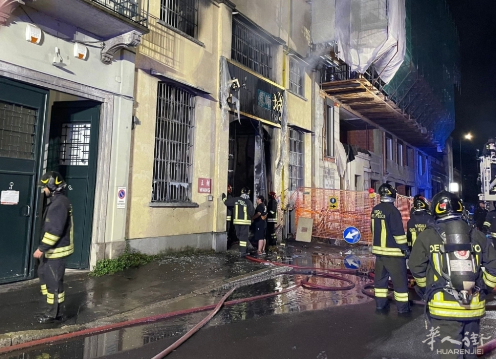 INCENDIO-VIA-CANTONI-MILANO-1.jpg