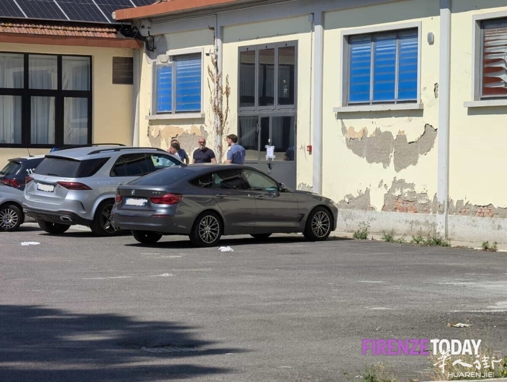Spari e accoltellati a Campi Bisenzio, circolo cinese sotto sequestro 7.jpeg