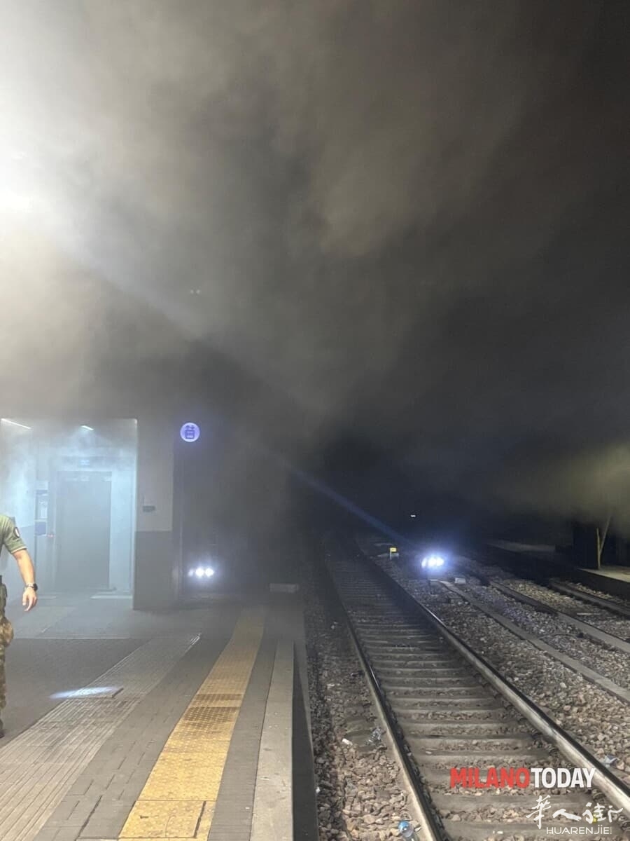 Incendio al binario 20 in stazione Garibaldi - Foto Gemme (2).jpg
