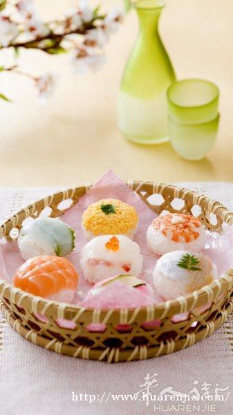 米兰大球场附近房间搭铺一大一小房间