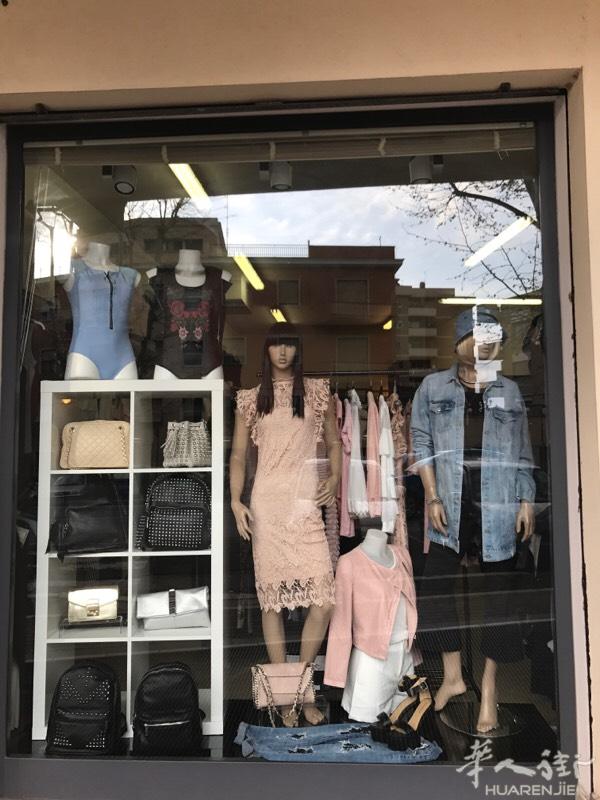 老店服装店（男女服装）生意稳定