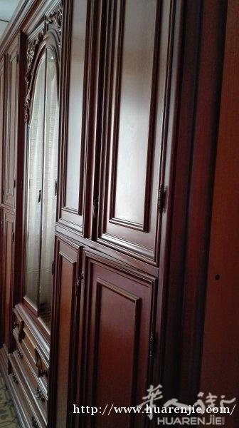 Certosa14,19路交叉路口大电器公司这里坐过来三四个