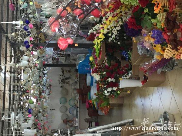 店铺转让：南方城市.650平方米. 中型百货店