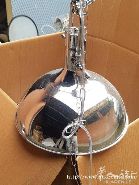金属银色吊灯 出售