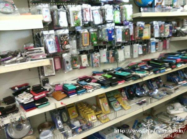 马上可出售百货店货柜，衣架
