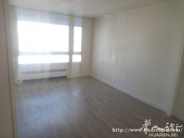 13区华人中心port d'ivry 53平 F2/3高层 1400