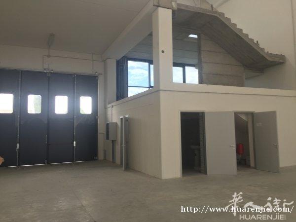 近tavola全新公司工厂出租350mq➕100mq阁楼办公室 可申请住家