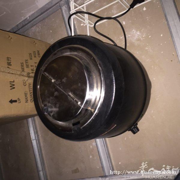 出售一个基本全新的日本餐汤锅