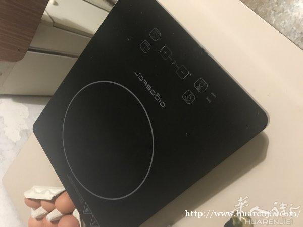 出售电磁炉一个