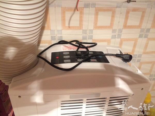 空调。 我买来就用一星期。  376欧元原价。 先