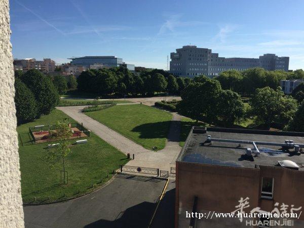 凡尔赛大学guyancourt 校区学生公寓近车站商业中心
