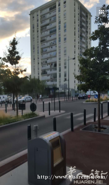 92省GENNEVILLIERS 2房一厅13号线黄线底站les courtilles