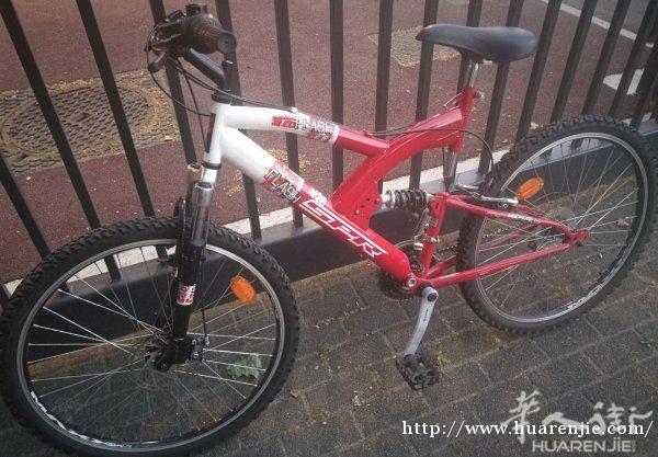 出售两台自行车