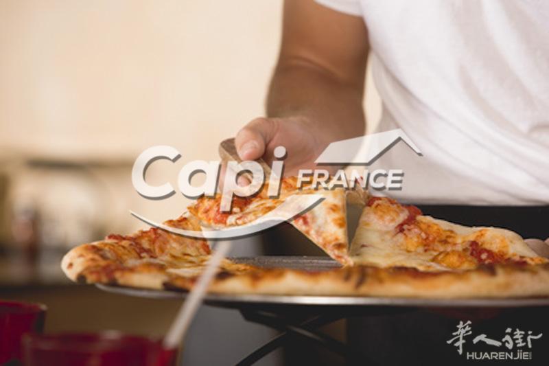 CHELLES 77500 vendre locale commercial 200 places.