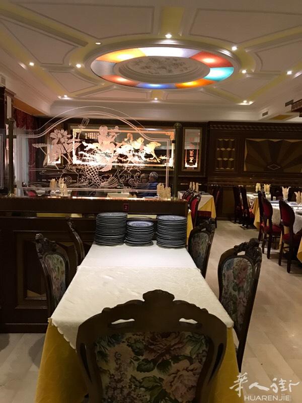 出售经营20多年的老中餐，内容90多 ， 大阳台可