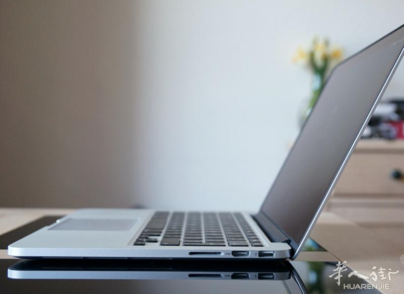 出售一台 Apple MacBook Pro 13,3'' 2015 Retina 256 Go SSD