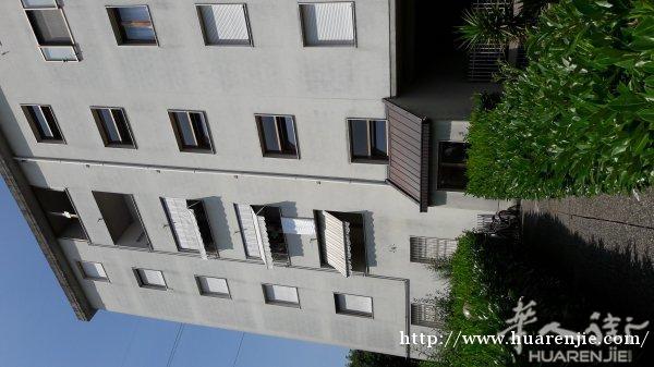 Prato立即出售55平米一套一室一厅一厨一卫一杂物间， 带阳台，楼下花园。10 万欧，有需要的请联系看房