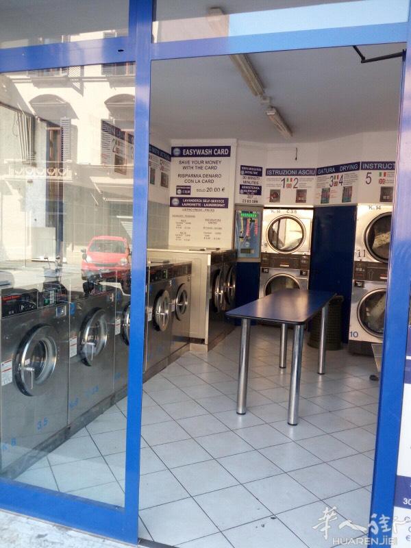 近Firenze 中心火车站，自助洗衣店转让，vi