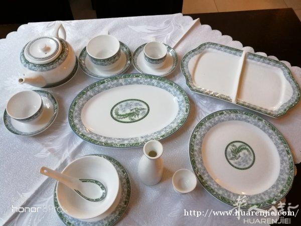 便宜出售餐馆用具