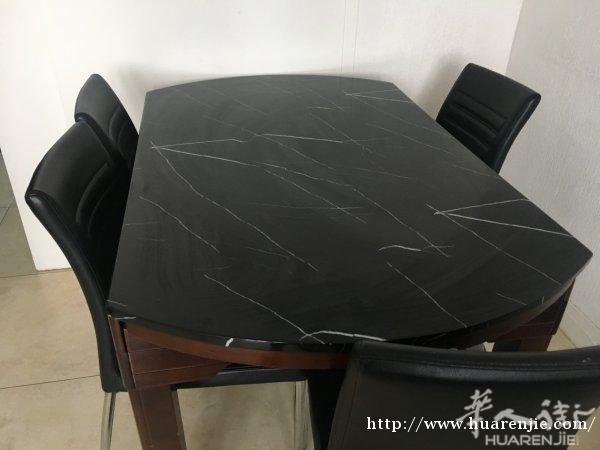 便宜甩卖餐桌