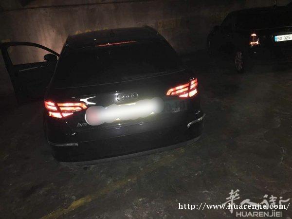 出售一辆 Audi A3 sportback 01/2016 38000km 一手车 黑色/手动挡/柴油/110马力/5CV 已贴膜 /车况精品/每天跑高速 带