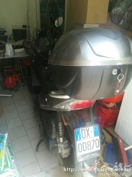 二手摩托车