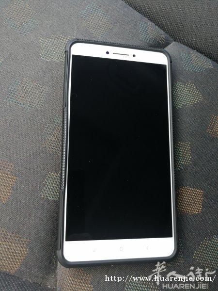 出售小米手机mi max 6/44
