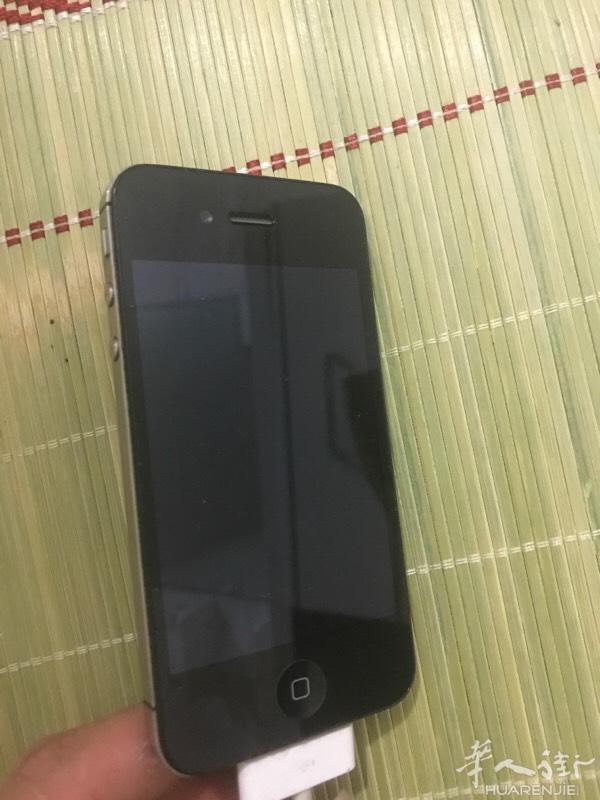 苹果4出售80欧需要的加微信   SN666385