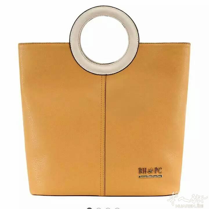 全新polo包包低价出,买到手有点大适合个高的人用，原价148欧现价70欧
