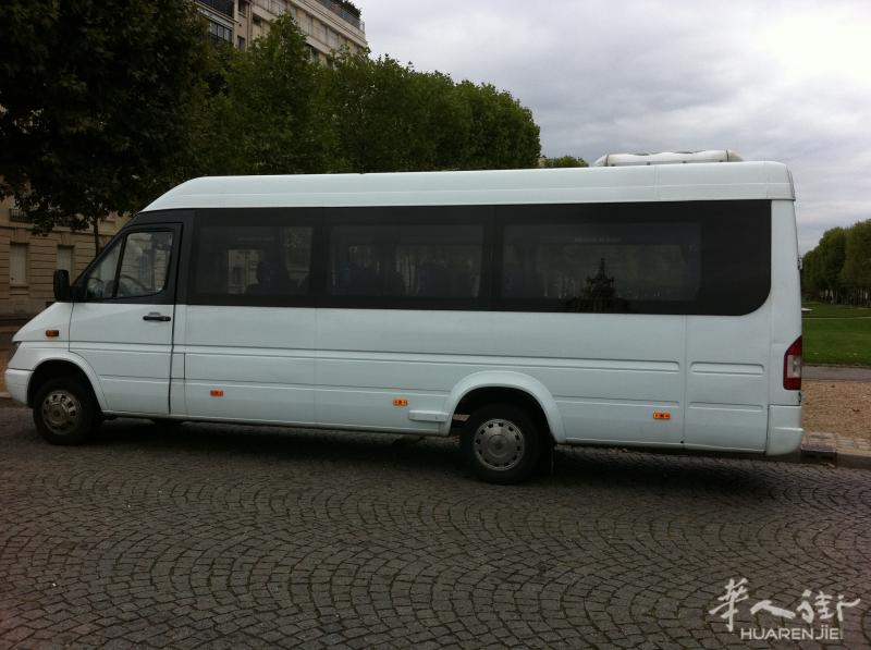 奔驰中巴车20座,车况好,短途,长途旅游均可