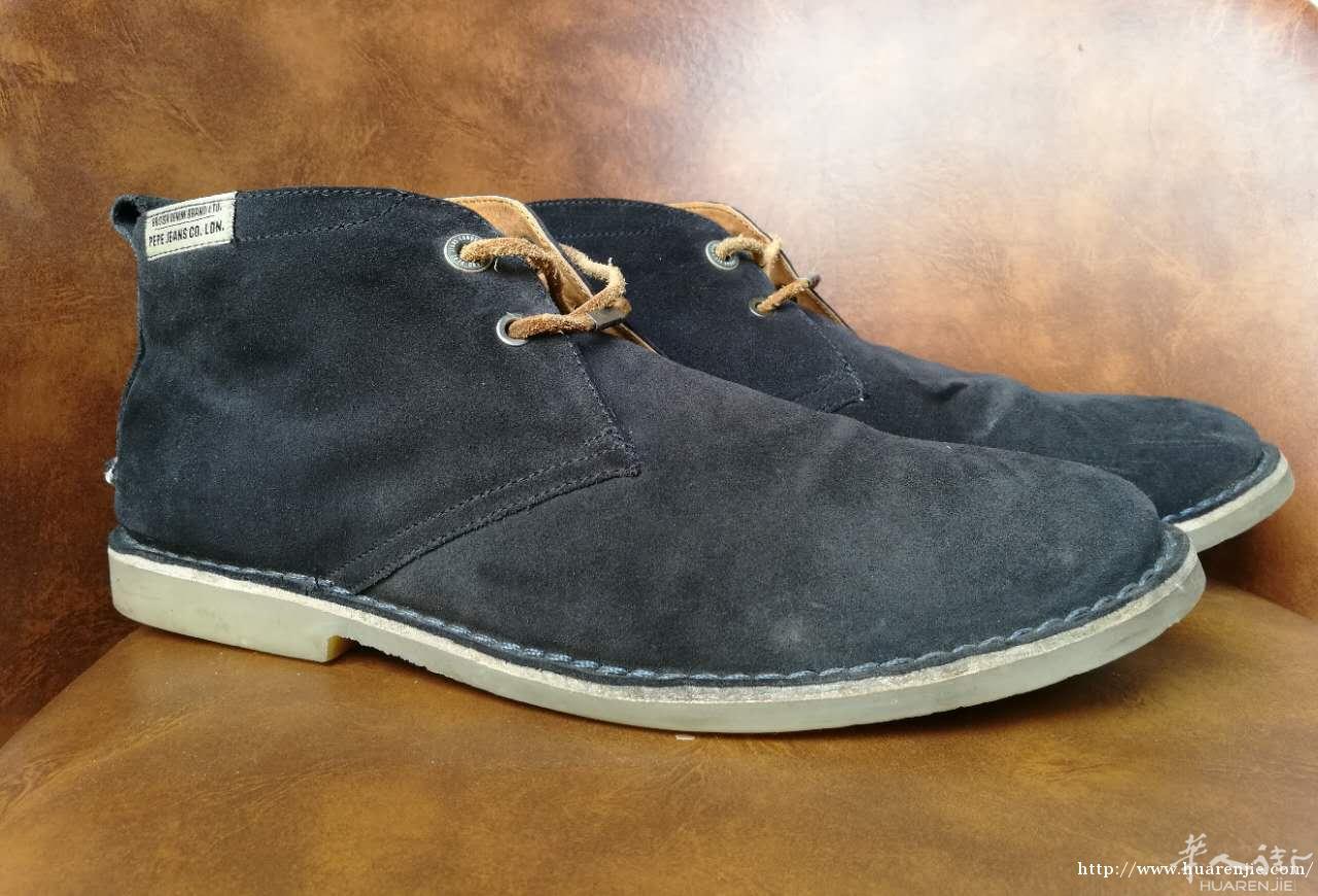 巴塞二手出售皮鞋，Pepe Jeans 牌子，深蓝色45号，30欧元，微信：qiji9603