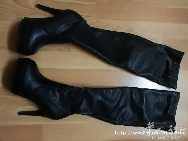 黑色马靴