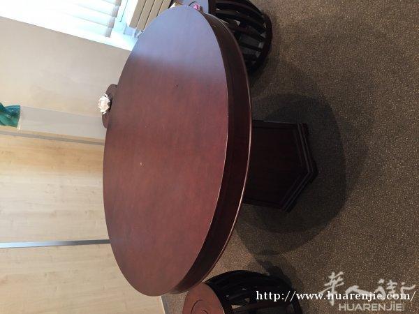 中国风餐桌