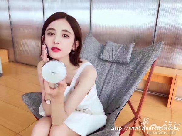 出售 代购 各类韩国护肤品面膜 微信：charline_wenqian