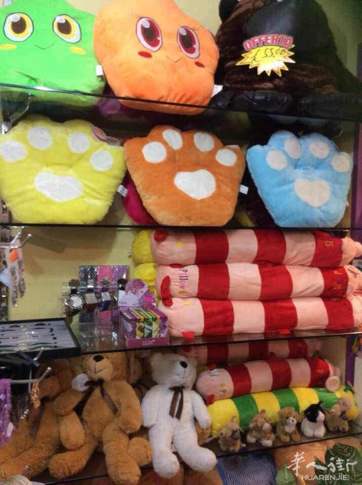 padova大量娃娃现货