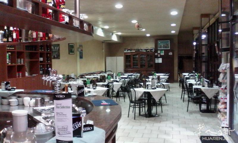 我在維羅納規模島附近賣餐廳吧比薩餅店