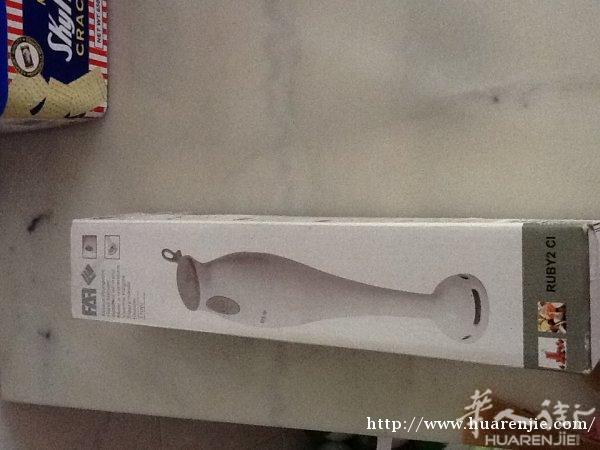 卖打摇机€10，剪头发插电€10，运动机和运动气球€25，小孩床加床垫一套€80，0751280520