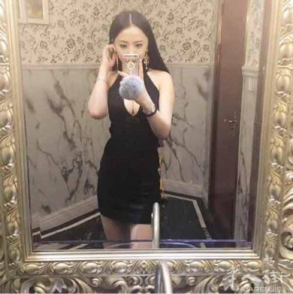 本人在意大利米兰  想认识宝宝的加微信 jingx