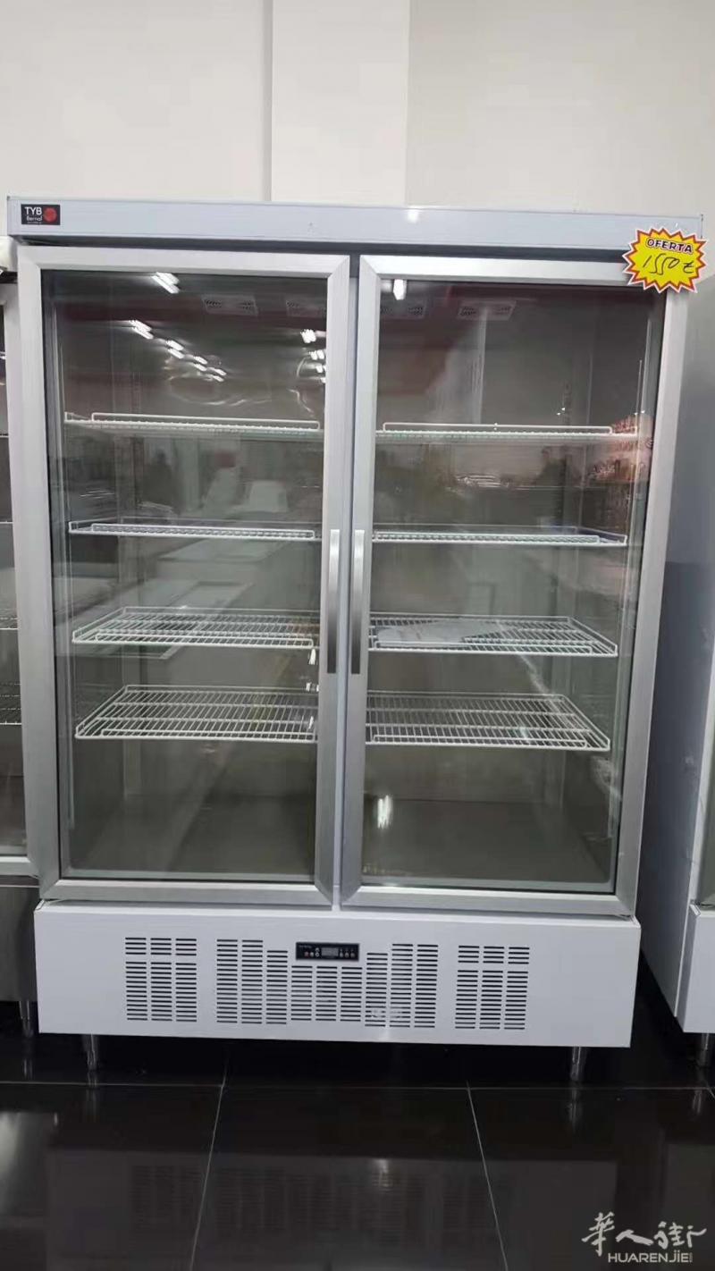 出售全新特价餐馆用设备，中餐炉头 风箱 工作台冰箱 水槽 今日特价玻璃门风箱 1550欧全新的