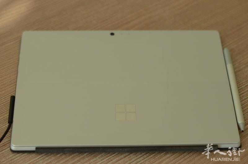 Microsoft Surface Pro 5, i7 / 16 Gb / 512 Gb SSD, 与配件, 保证