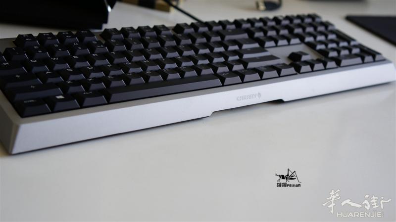 贱卖 机械键盘 全新未拆 樱桃cherry mx 6.0 120欧贱卖 原价200+