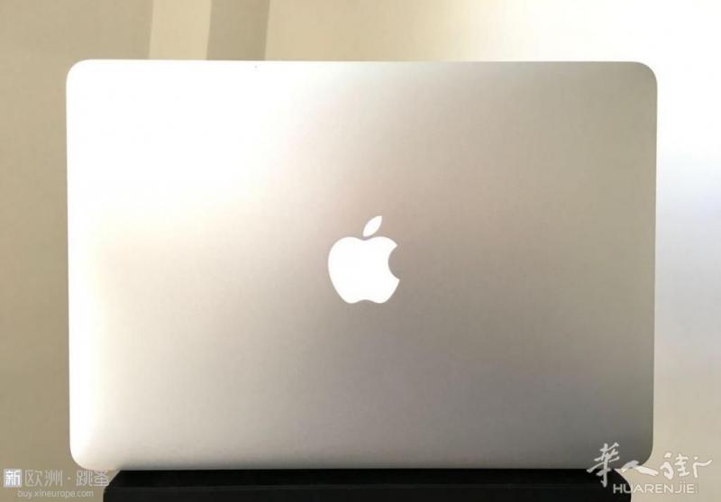 出售一台 MacBook Pro 13,3'' 128固态