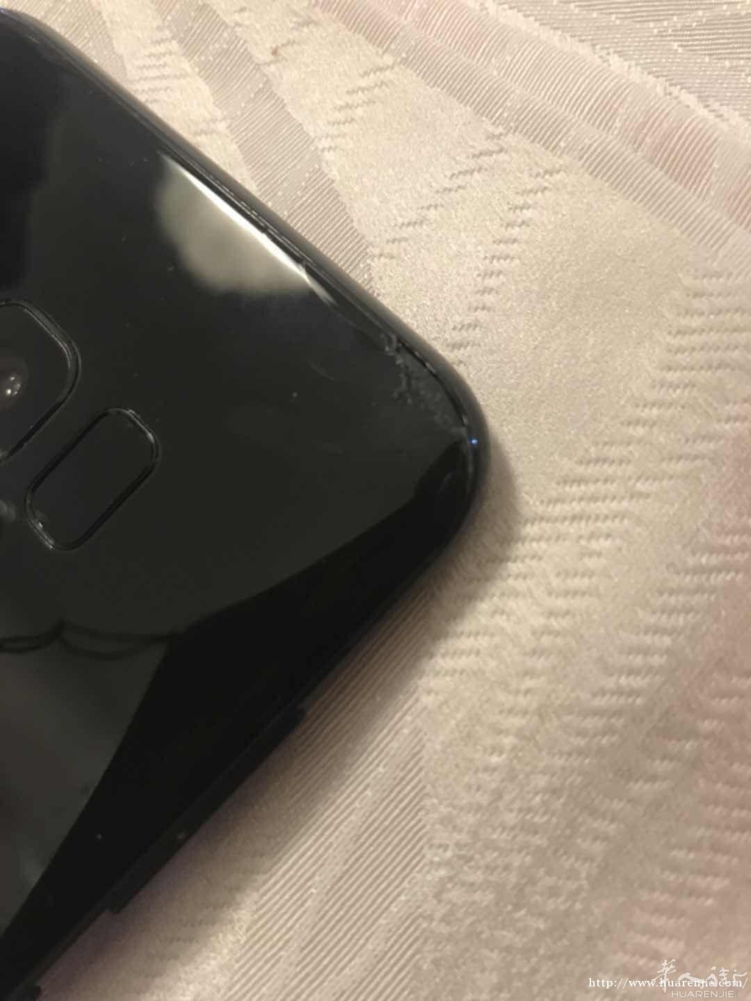 转手一个二手三星s8plus，半价400欧