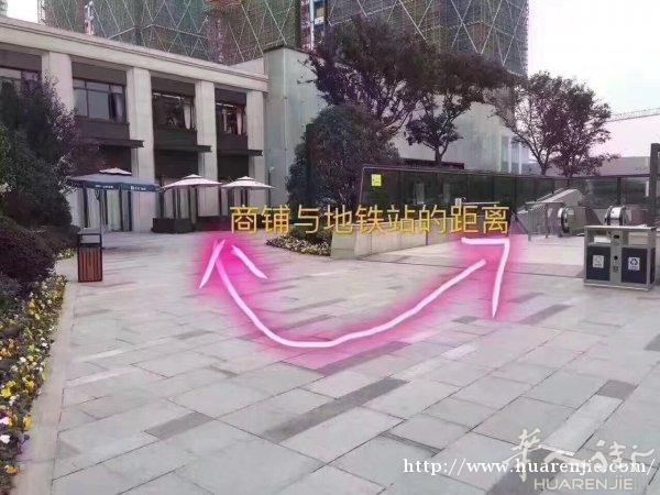 市中心！重餐饮铺，出门就是地铁口，稳赚