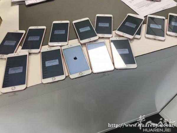 6plus 64g 全新 无配件 带保修 380€